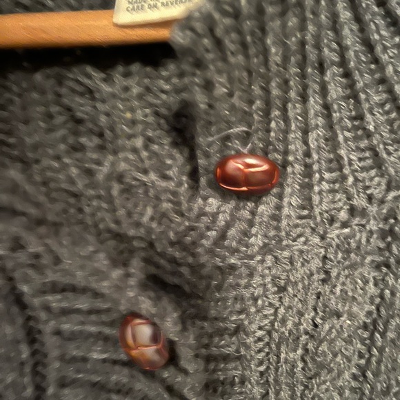 L.L. Bean 1912 Heritage Irish Fisherman Gray Cable Knit Cardigan 100% Wool - S - Picture 4 of 5